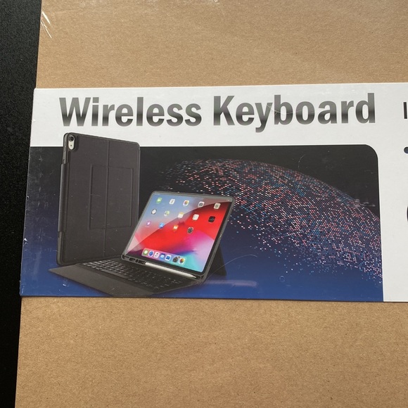 I pad pro 12.9 keyboard case - Picture 2 of 6